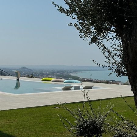 Villa Esmi Durres Kryemëdhej Exterior foto